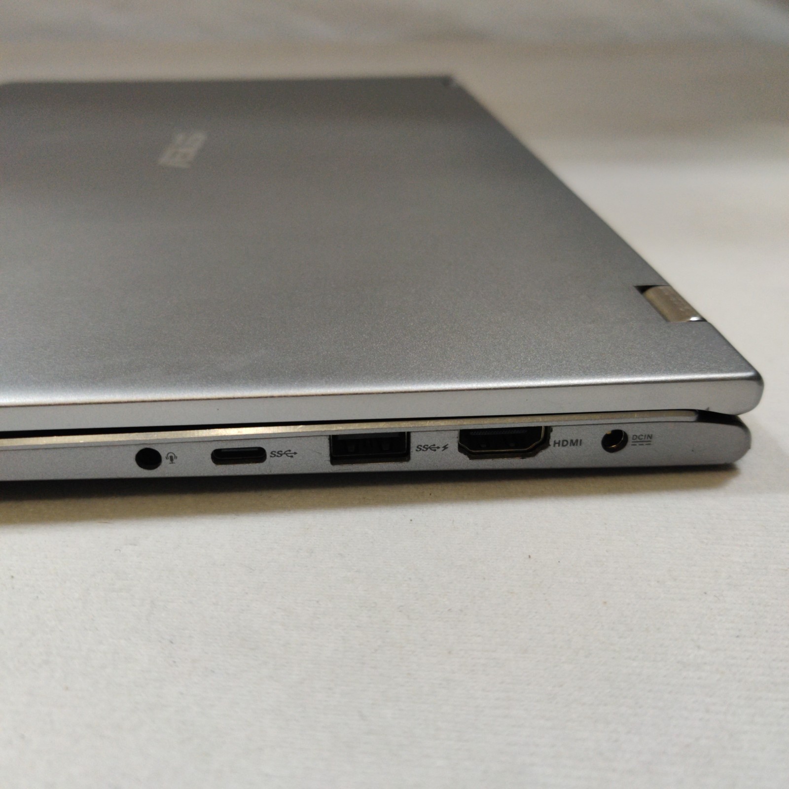 ASUS NOTEBOOK Q505U i5-8250U 12GB 256GB SSD FOR PARTS NO BATTERY CRACKED SCREEN