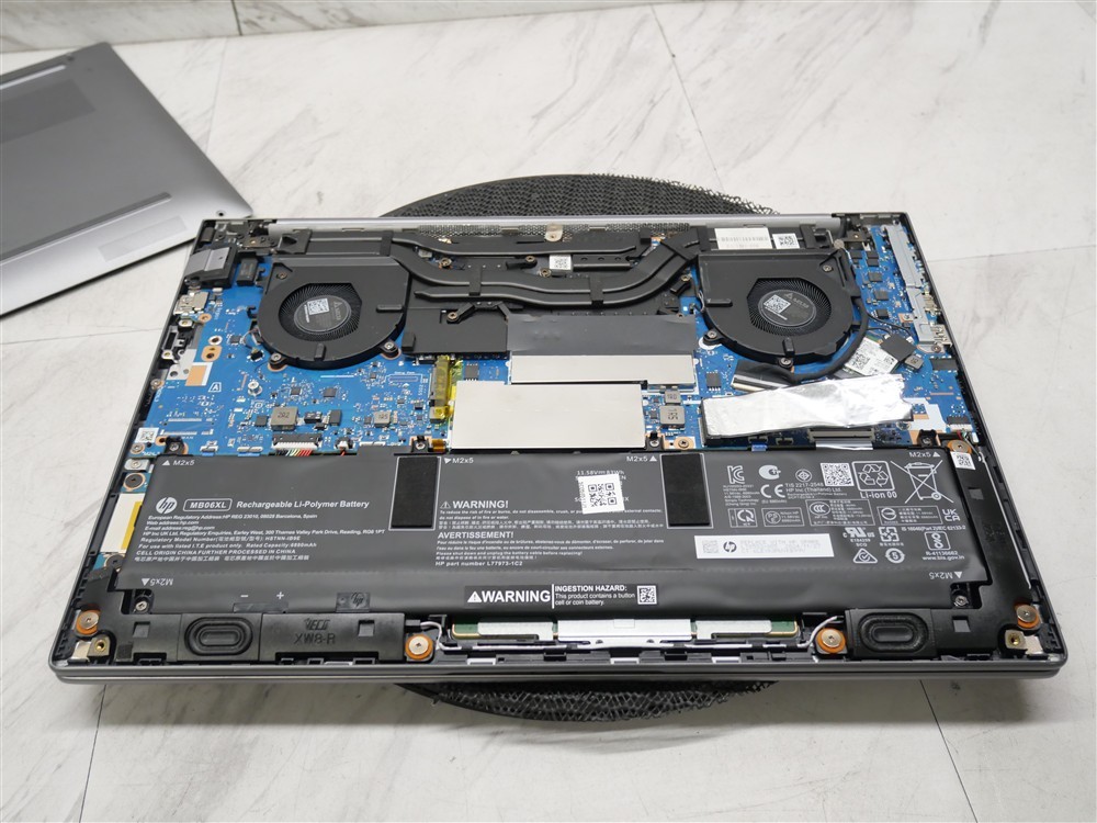 HP ZBook Power G11 16″ Core Ultra 7 165H 1.4GHz 64GB RAM RTX 1000 Ada!