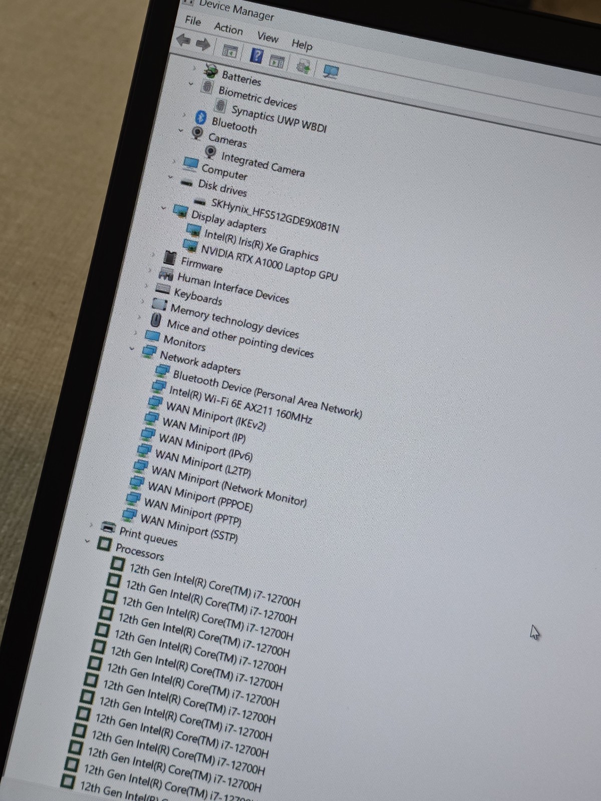 Lenovo ThinkPad P1 Gen 5 16″ Laptop i7-12700H DDR5 16GB 512GB SSD RTX A1000 4GB