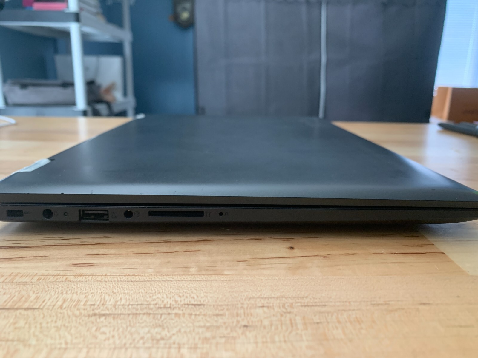 Lenovo IdeaPad Flex4 1470