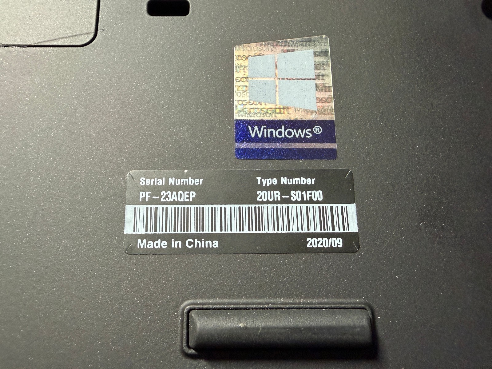 Lenovo ThinkPad T15g Gen 1 i7-10850H 32GB DDR4 512GB SSD NVIDIA RTX 2070 W11P