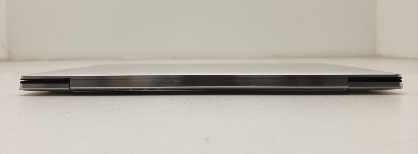 Dell XPS 13 9310 Laptop Intel Core i5-1135G7 8GB RAM 512GB SSD 13.4″ Win 11 Pro.