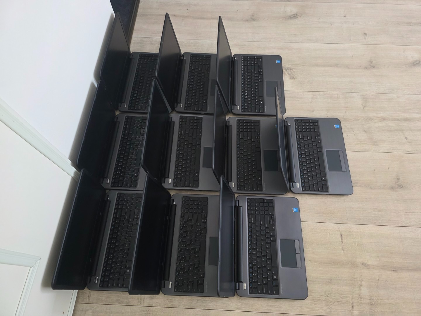 DELL INSPIRON 3542 LAPTOP / I5-4200U CPU / 8GB RAM / 120GB SSD / 15.6″ INCH / LOT
