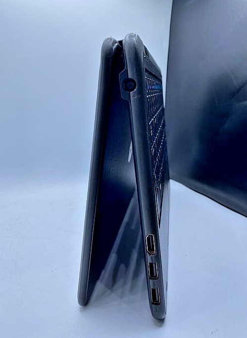 Dell Latitude 3190 2-in-1 11.6″ Touch Pentium N5030 8GB RAM 256GB SSD