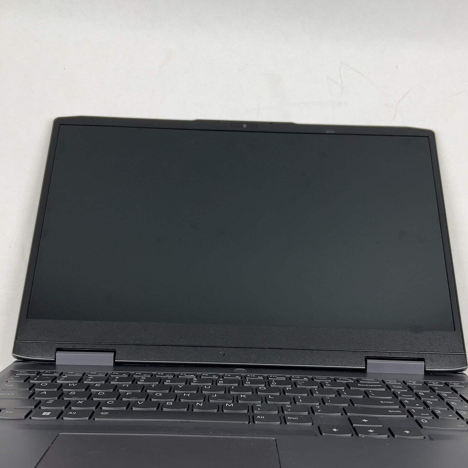 Lenovo LOQ 15 15.6″ Ryzen 7 7840HS 3.8GHz 8GB RAM 500GB GeForce RTX 4050