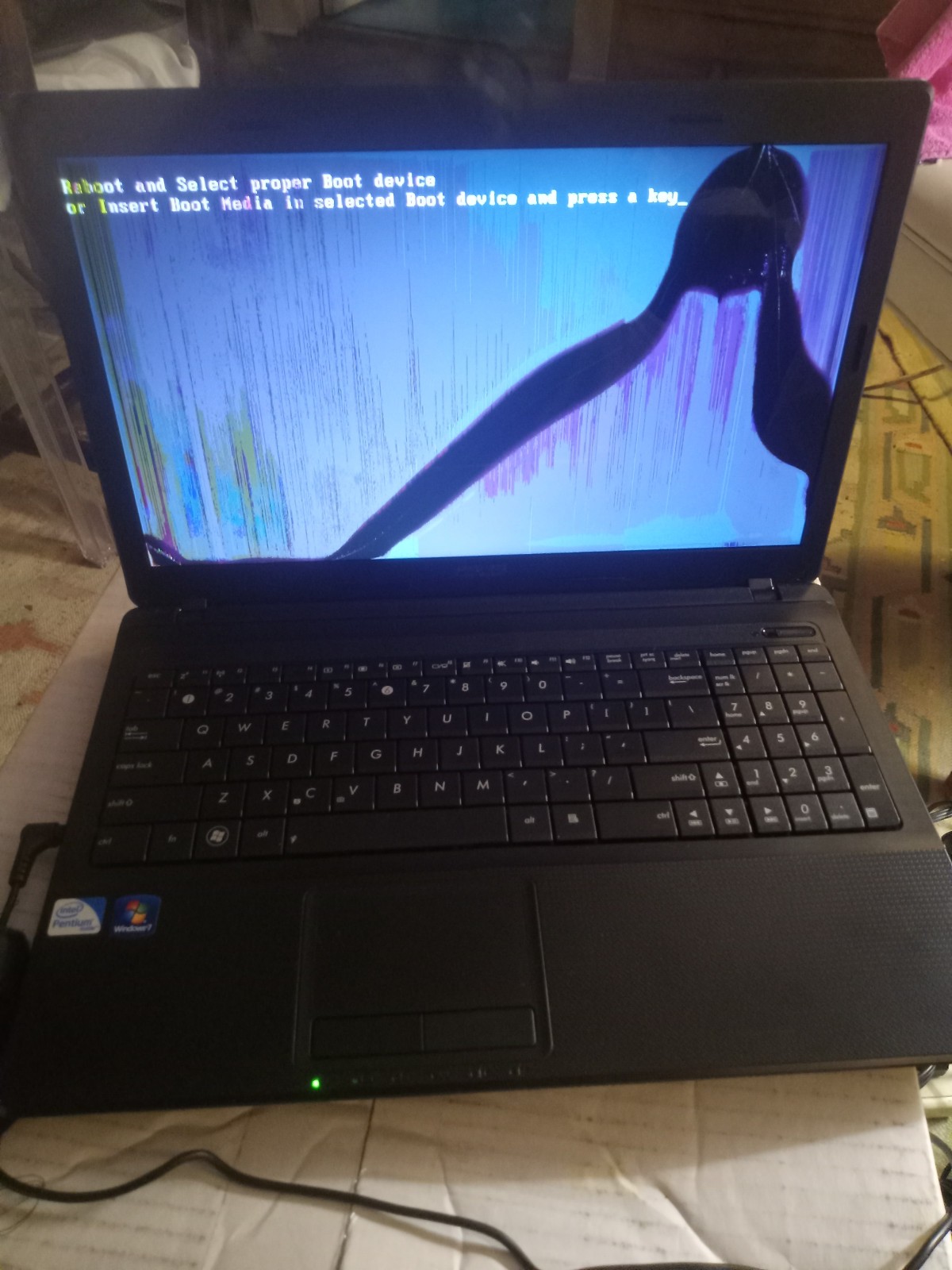 Asus X54C-ES91 Laptop Dual-Core B960 (2.20 GHz) 500GB HD 4gb Ram REPAIR