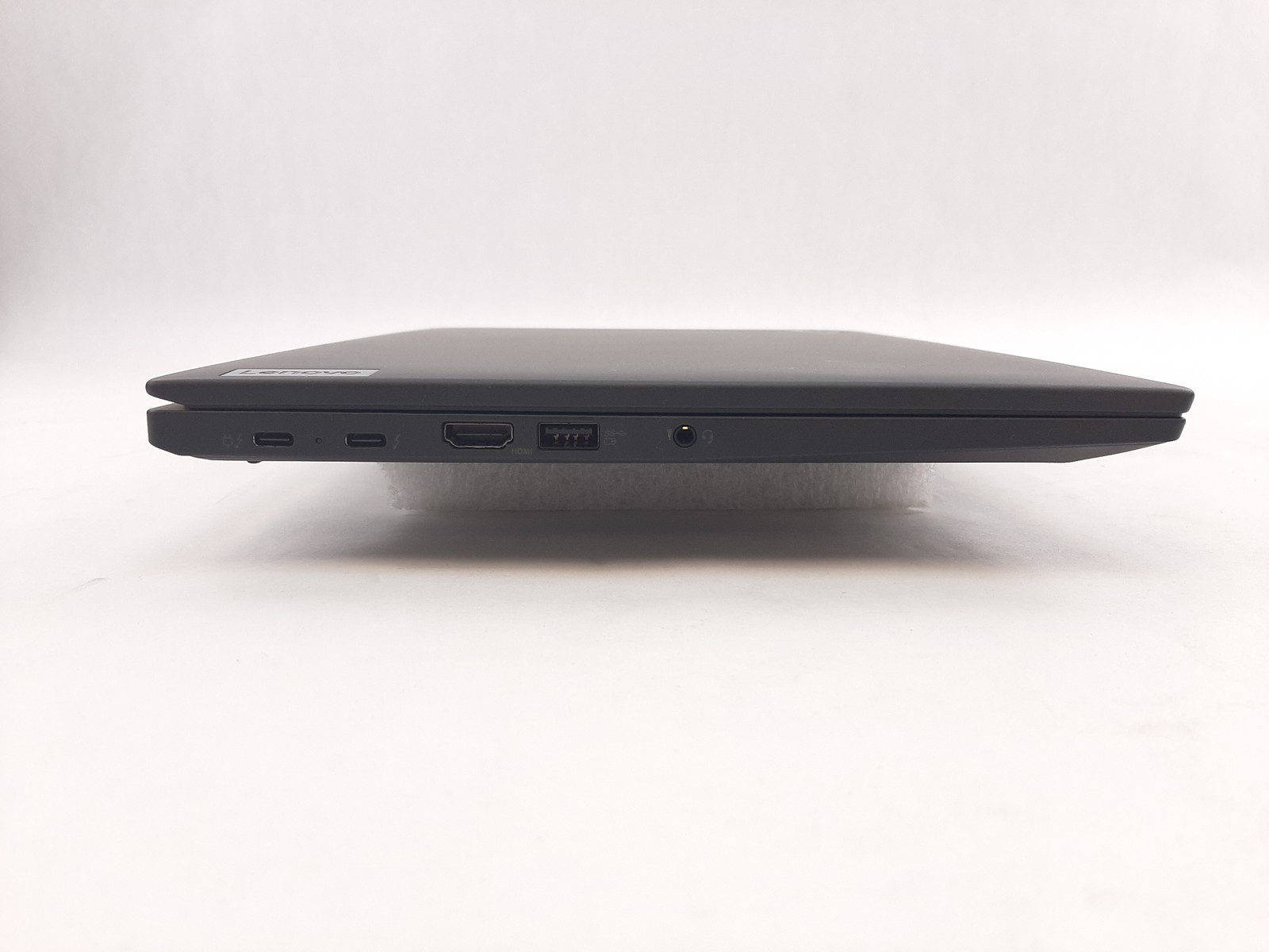 Lenovo ThinkPad T14s Gen 3 i5-1250P 1.70GHz 16GB RAM 256GB NVMe No AC 01 C4*140