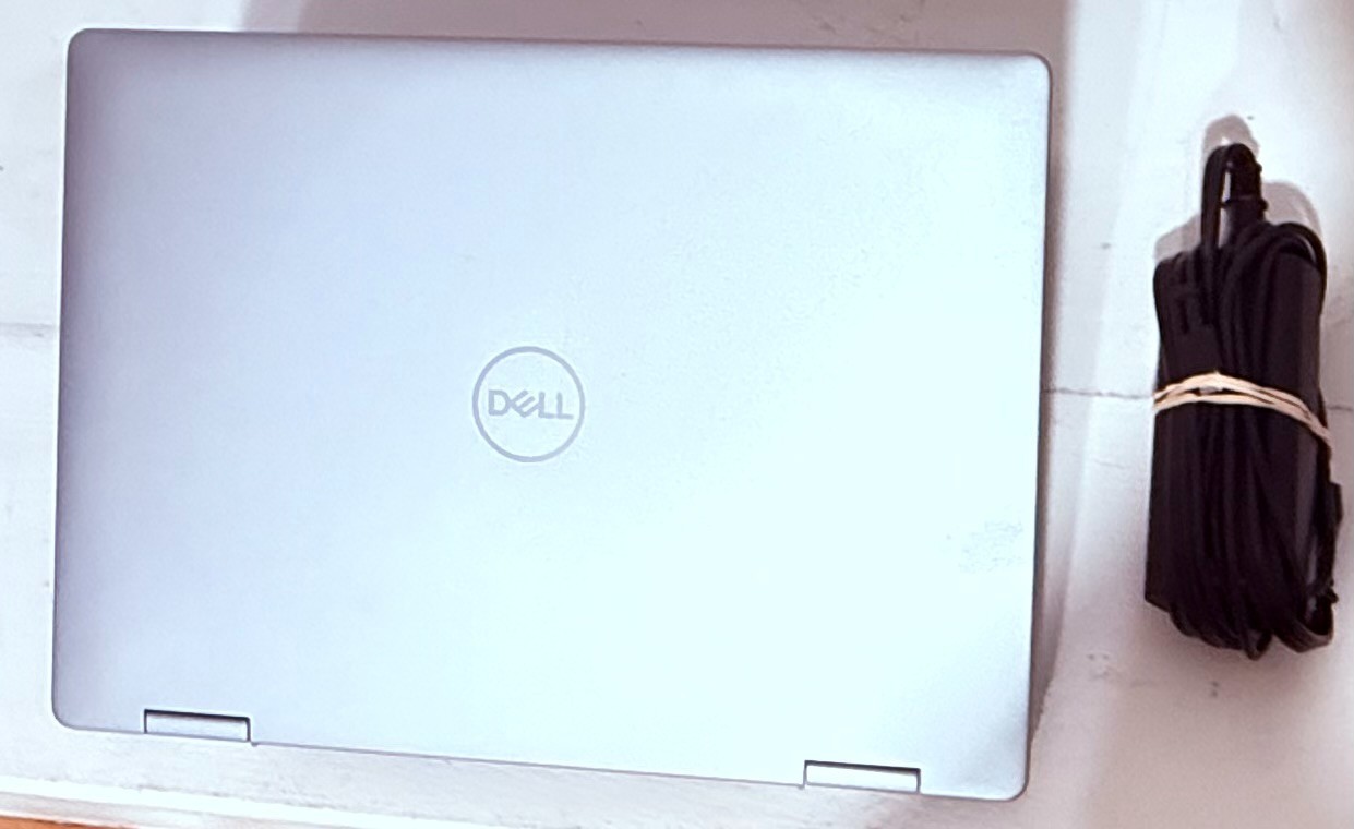 Dell Inspiron 14 ” FHD + Touch Core (TM ) 7 150U (1.80 GHz ) 16GB RAM – 1TB SSD