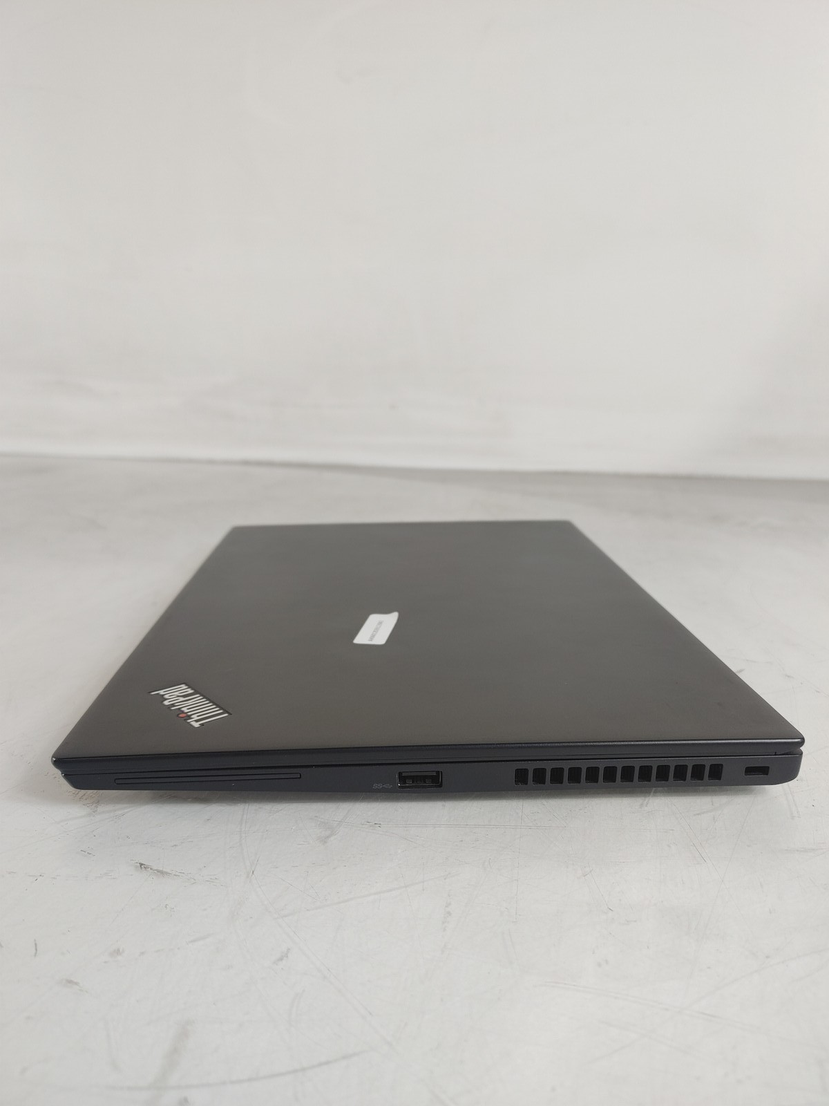 Lenovo ThinkPad T480s Core i5-8250U 1.60 GHz 16 GB DDR4 No HDD