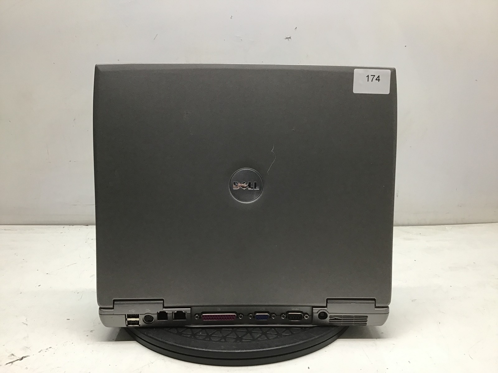 Dell Latitude D600 Intel Pentium M 1.60GHz 32MB NO HDD