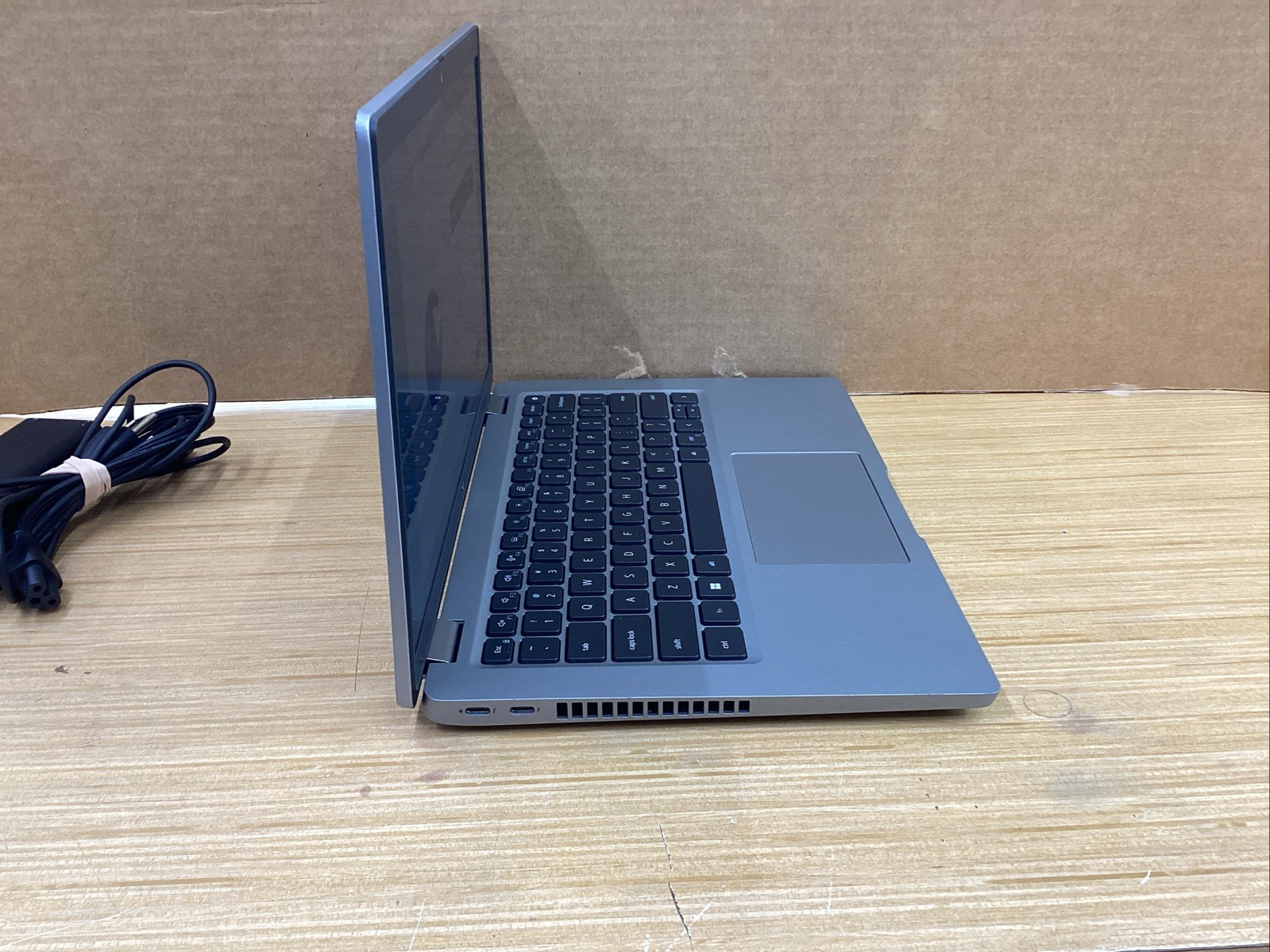 Dell Latitude 5420 14”FHD Intel Core i5-1135G7 2.4GHz 8GB 256GB SSD + Charger