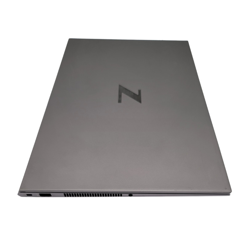 HP ZBook Studio G8 Mobile Workstation i9-11950H 32GB 1TB SSD Windows 11 Pro
