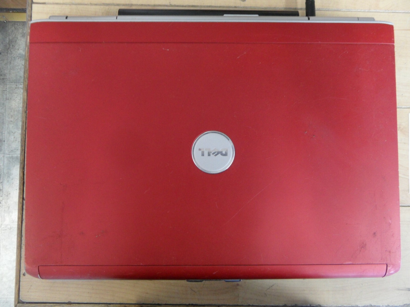 Dell Inspiron 1720 / Core 2 Duo @ 1.83 GHz / Parts Laptop / Posted Bios, Wiped