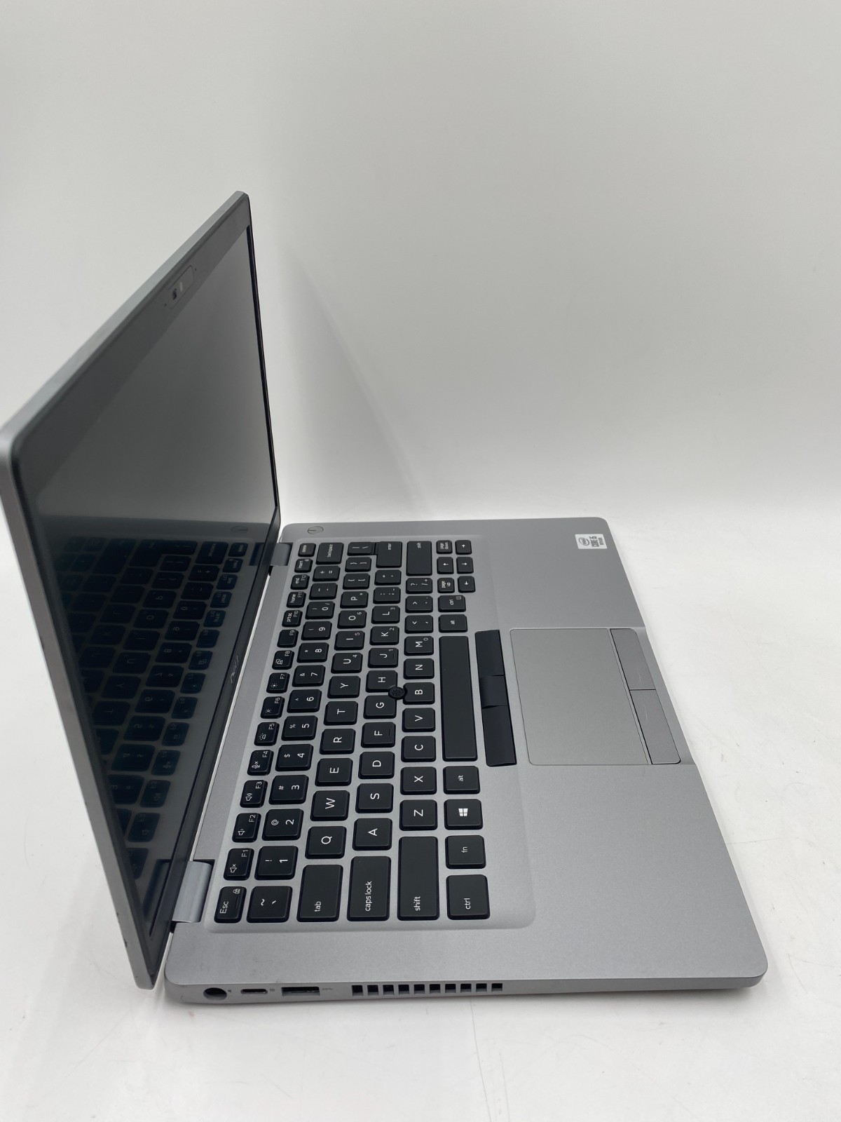 DELL LATITUDE 5410 14″ i5-10210U 1.6GHz 8GB DDR4 128GB SSD Gray FAIR/SEE