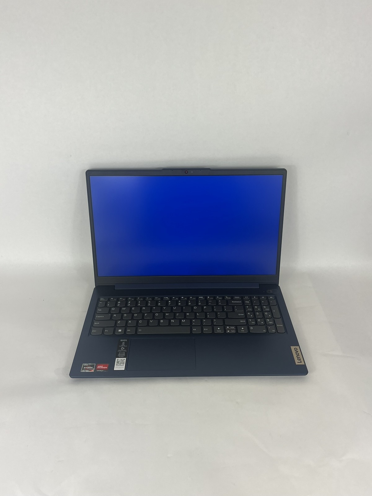 Ideapad Slim 3 15ABR8 15.6in FHD AMD Ryzen 7 7730U 2GHz 16GB RAM 512GB SSD