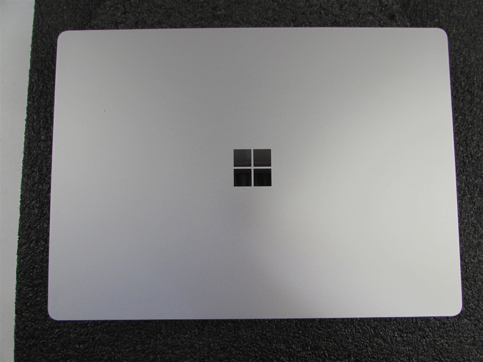 SURFACE SURFACE LAPTOP 6 CORE ULTRA 7 165H 512GB SSD 16GB RAM WIN 11 PRO