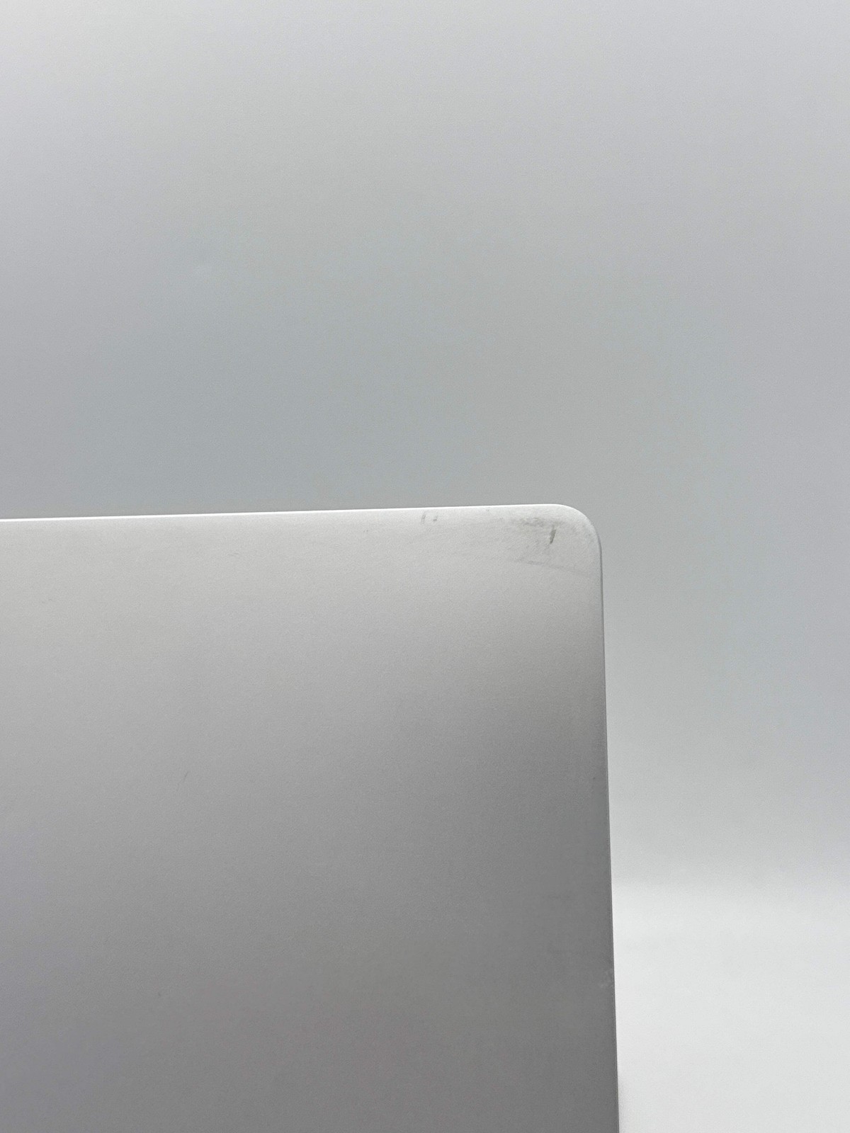 Microsoft Surface Laptop 2 1769 Core i5 8GB 256GB Platinum – Service Battery