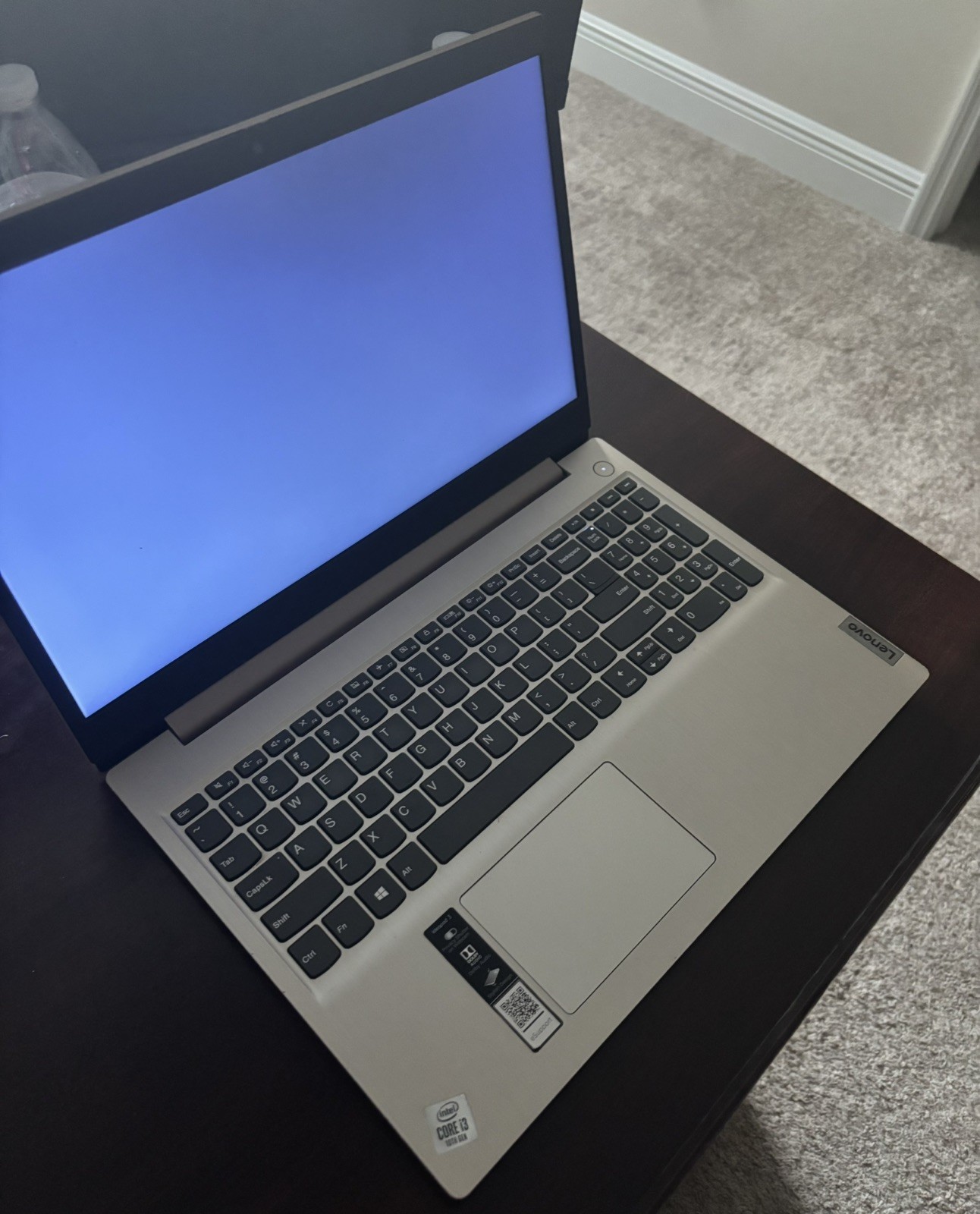 Lenovo IdeaPad 3 Notebook, 15.6″ HD Touch Display, Intel Core i3-1005G1