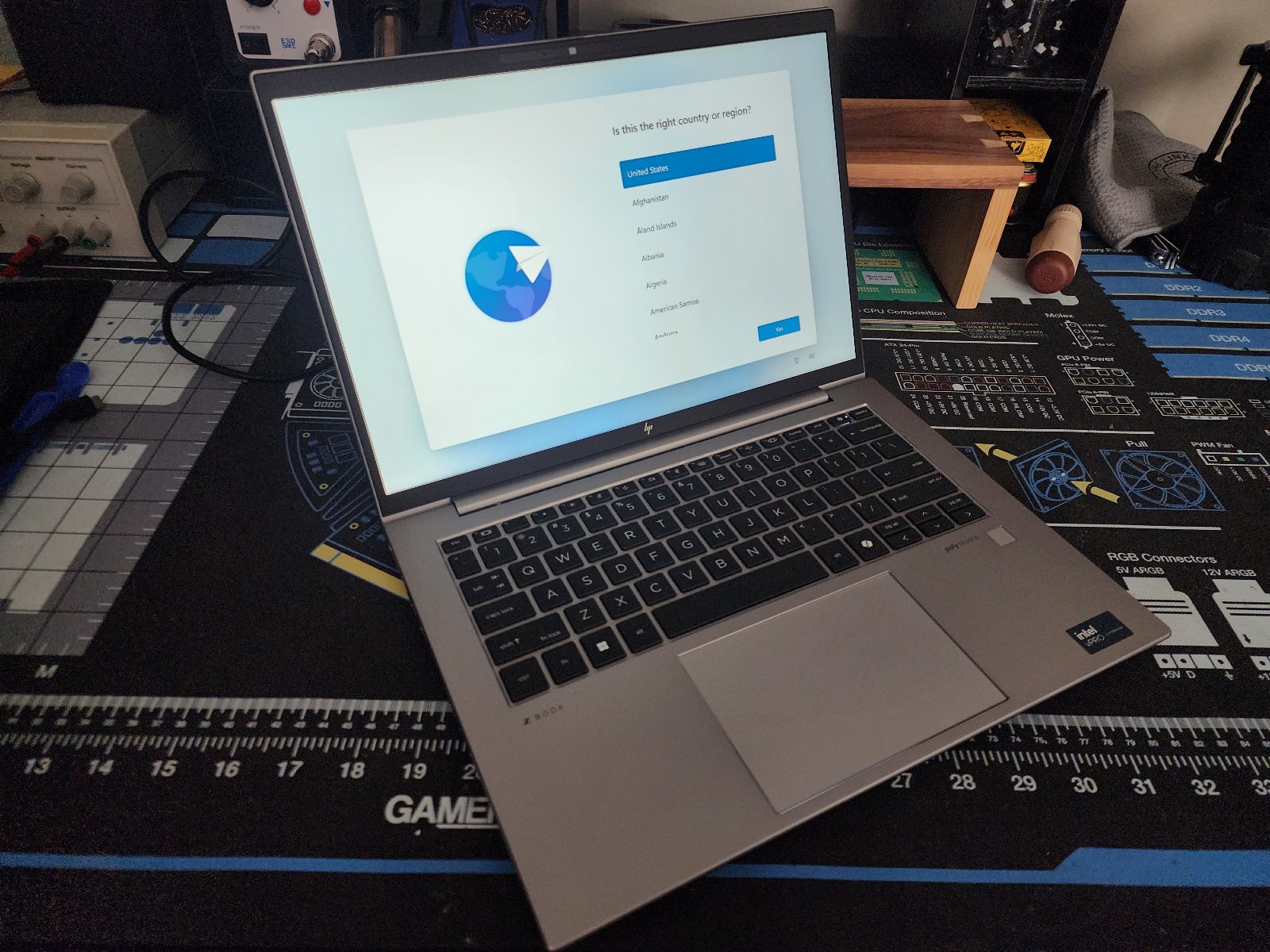 HP Zbook Firefly G11 U7-165H 14 32GB/1T