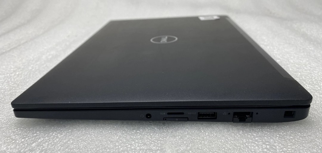 Dell Latitude 7490 14″ Core i7-8650U 1.9GHz 8GB RAM ,WIN 11 Pro, 250GB HDD.