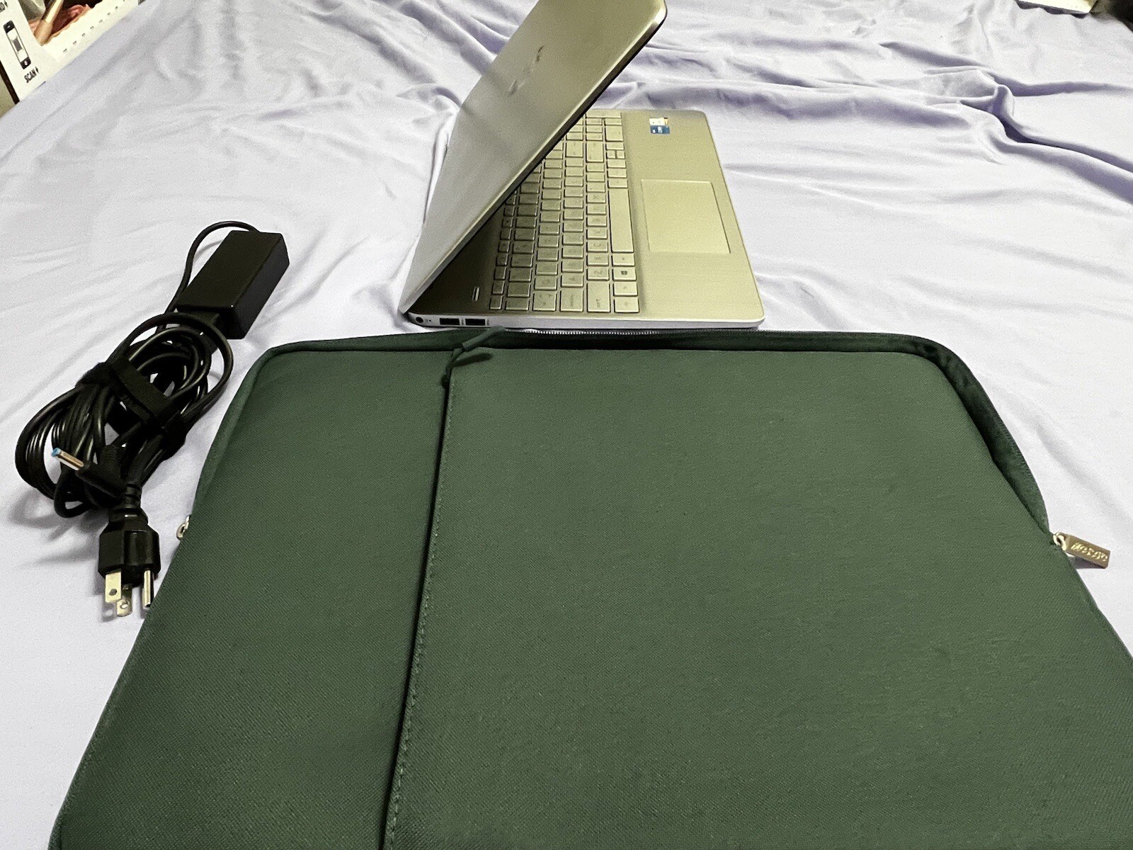 HP Laptop 15-dy2024nr laptop with i5 Core Intel, 8GB Ram