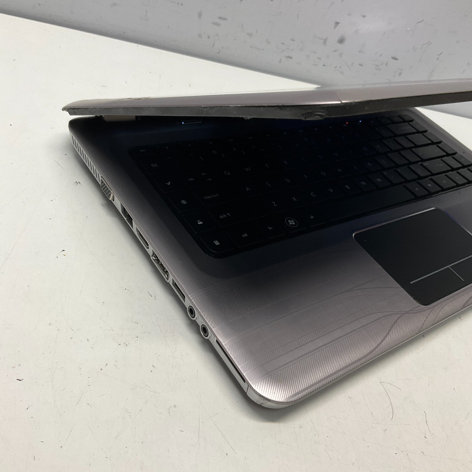 HP PAVILION DV6 Laptop Intel Core i3-M370 @ 2.40 GHz 4GB 500GB HDD Win 10 Pro