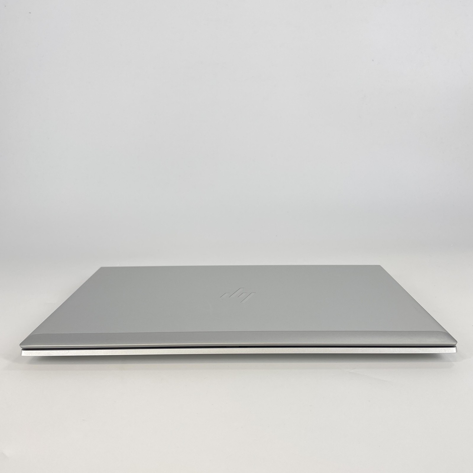 HP Elitebook 840 G8 14 Silver FHD i5-1145G7 2.60GHz 16GB 512GB SSD Very Good