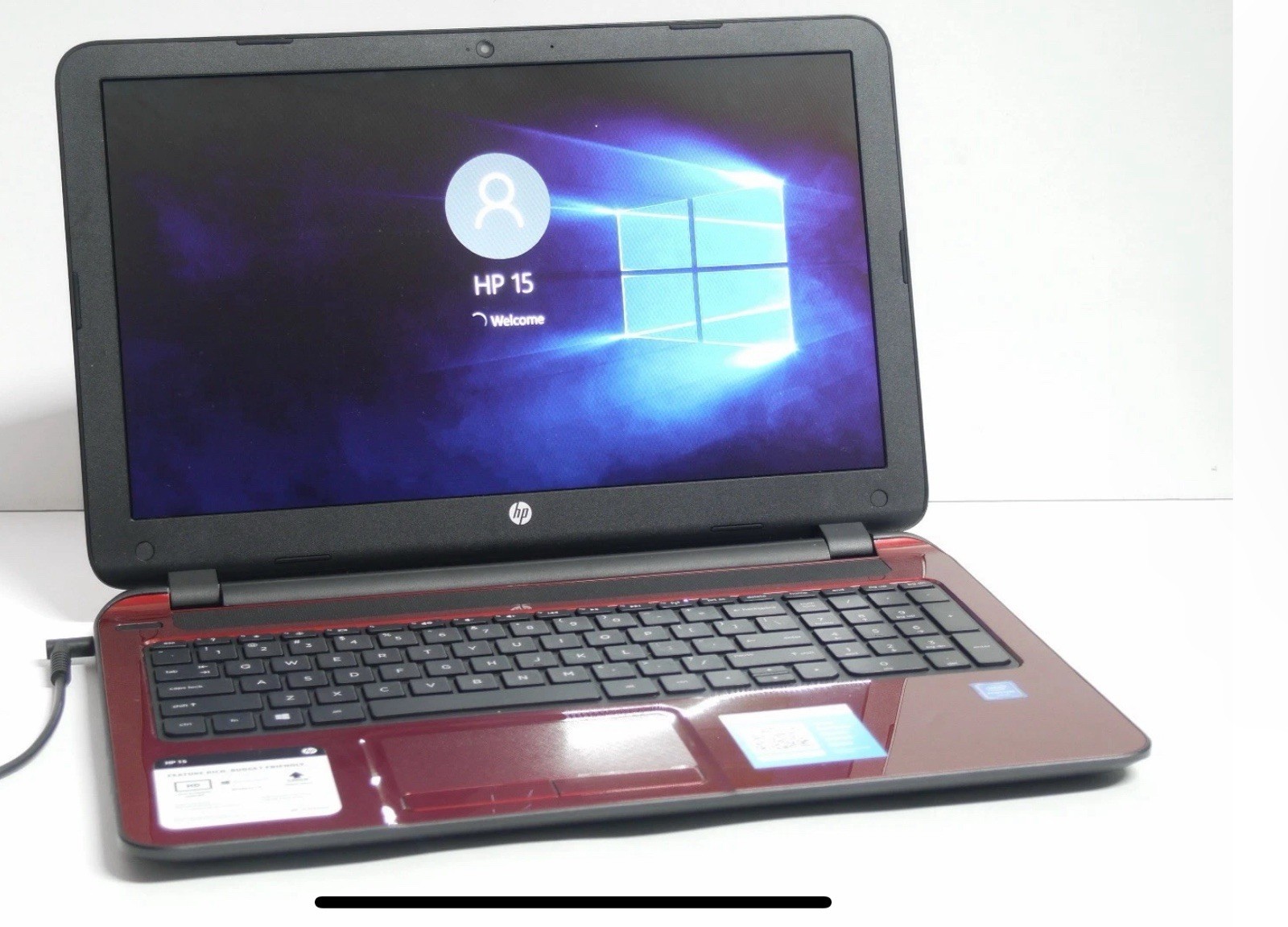 HP Notebook 15-f272wm 15.6″ (500GB HDD, Intel Pentium, 2.16GHz, 4GB) Laptop