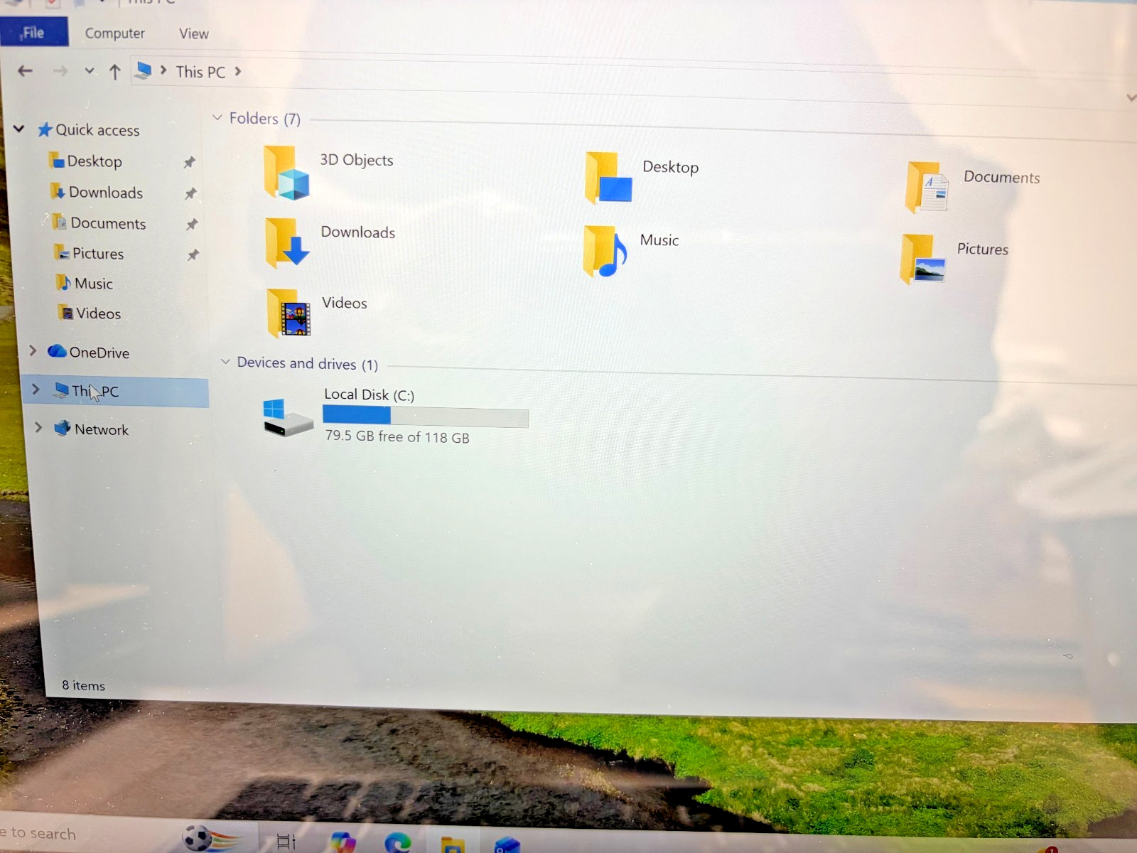 Lenovo Yoga 720-15IKB i7 7700HQ 16GB RAM 256G Win FOR PARTS