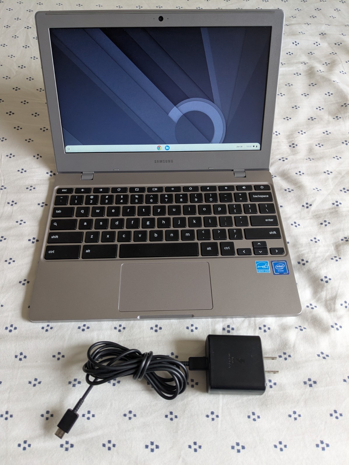 Samsung Chromebook 4 11.6” (32GB eMMC Intel Celeron N4020 1.1GHz 4GB RAM)…