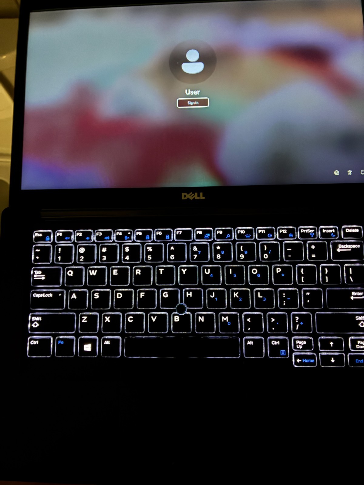 Dell Latitude 7480: Screen 14″ / i7-7600U / RAM 16Gb / SSD 500Gb / Win 11
