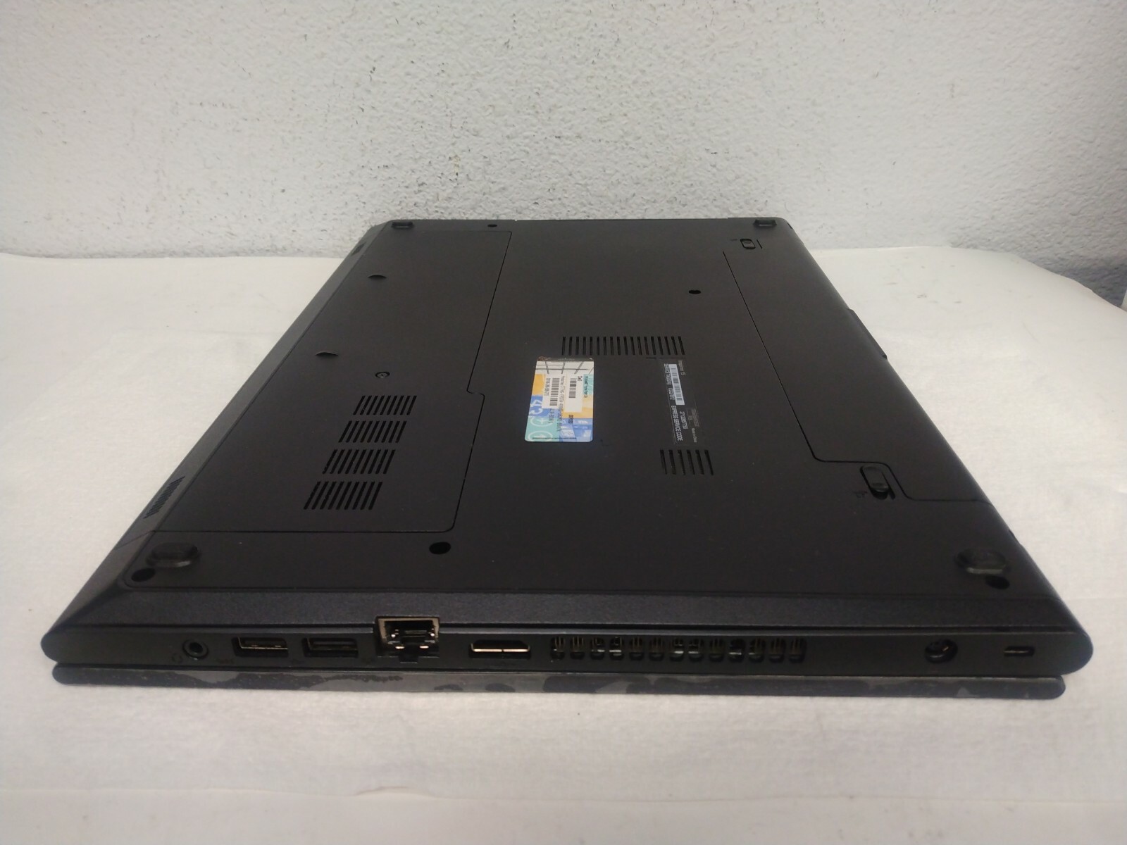 Dell Inspiron 15-3542 15.6″ Intel Core i3-4005U 1.70GHz 8GB Ram 500GB HDD Win11H