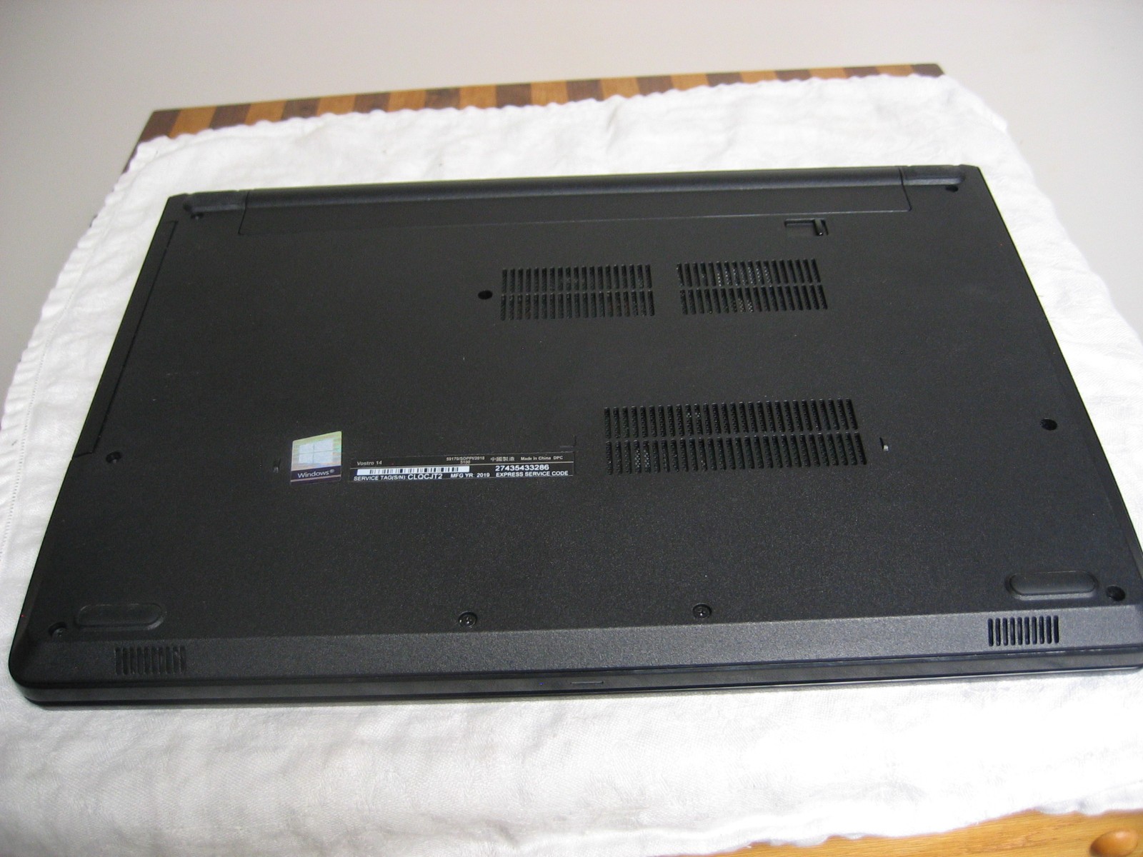 Dell Vostro 14-3468 Win 10 8GB RAM 237GB SSD i3-7020u 2.3ghz Laptop-READ MORE D5