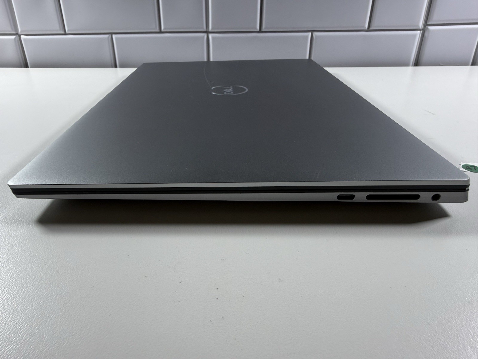DELL PRECISION 5550 I7-10850H 512GB 16GB NVIDIA T1000 WIN 11 PRO NO BATTERY