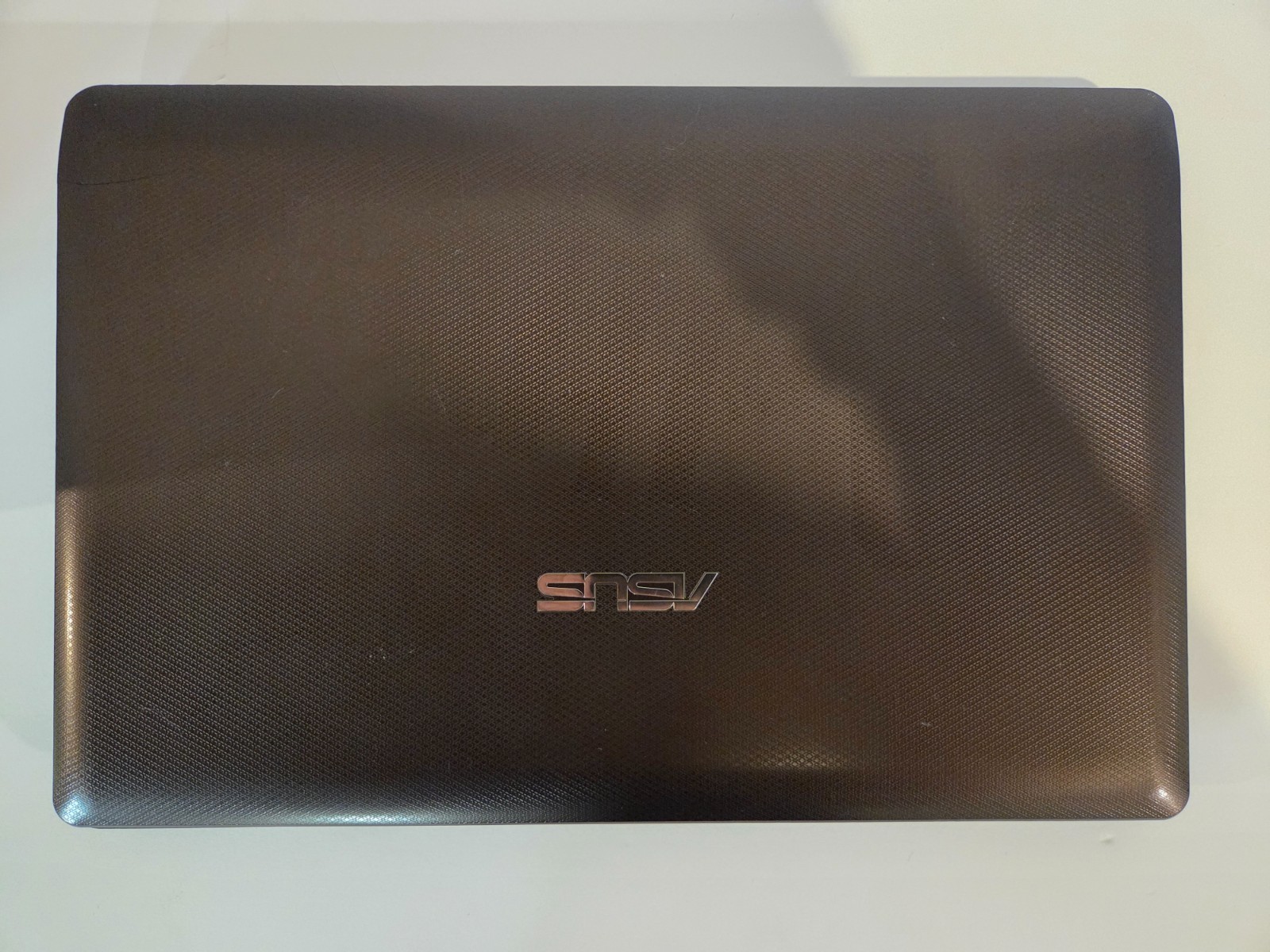 Asus K52F-BIN6 Intel Pentium P6200 2.13GHz 3 GB ***No Charger***