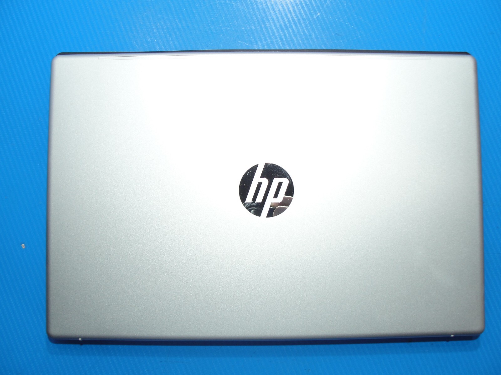 HP 15t-FD000 15.6”HD Intel Core i5-1334U 1.3GHz 8GB SSD Reset 256GB + Charger