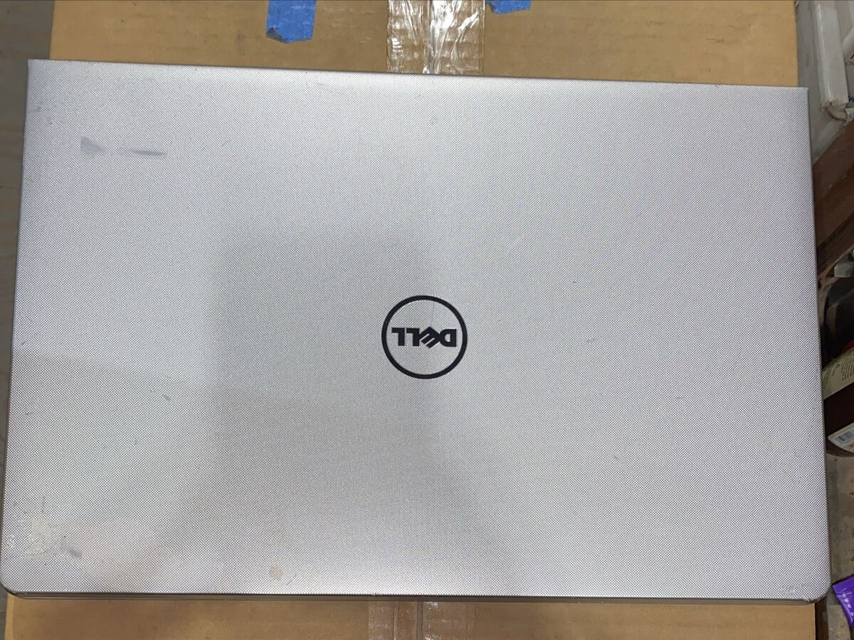 DELL INSPIRION 15 5000 SERIES i5-6200U 2.30GHZ 8GB RAM **NO HD/ NO CADDIE/ NO OS
