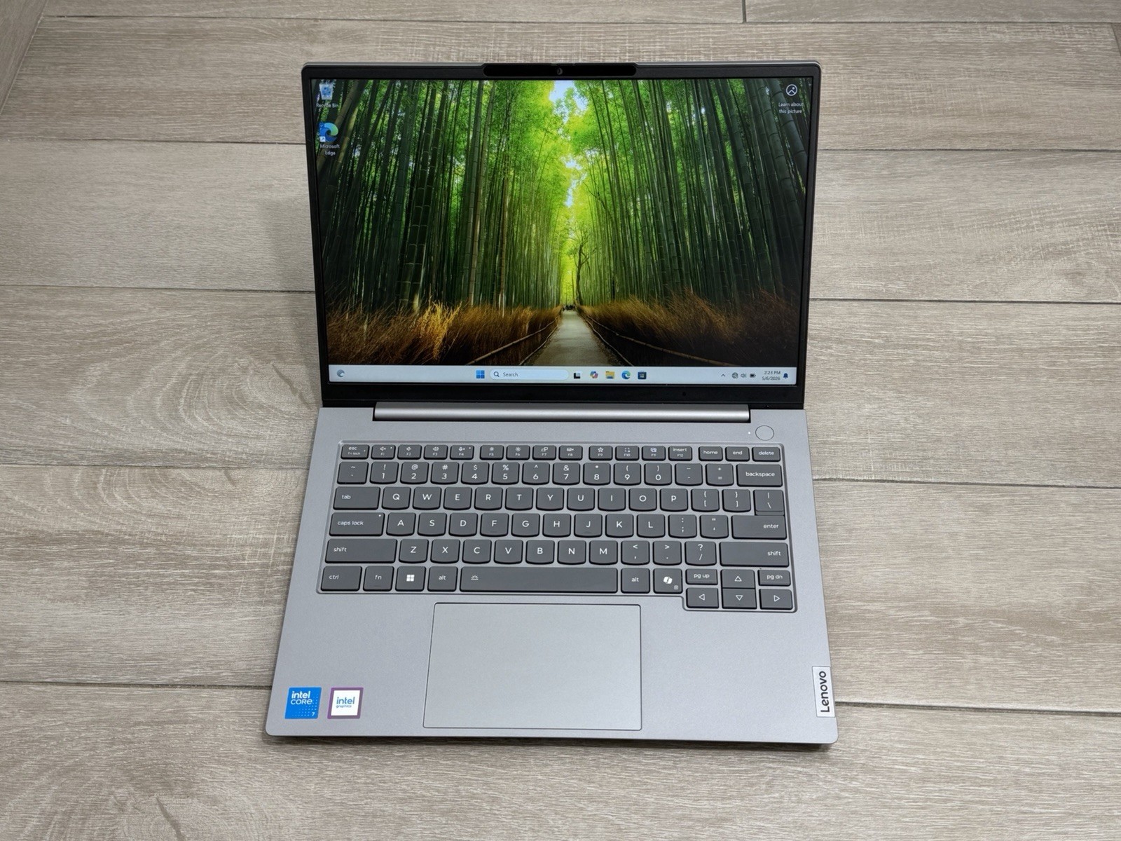Lenovo ThinkBook 14 G8 14″ Touch Laptop Core 7 240H 8GB RAM 512GB SSD Win-11
