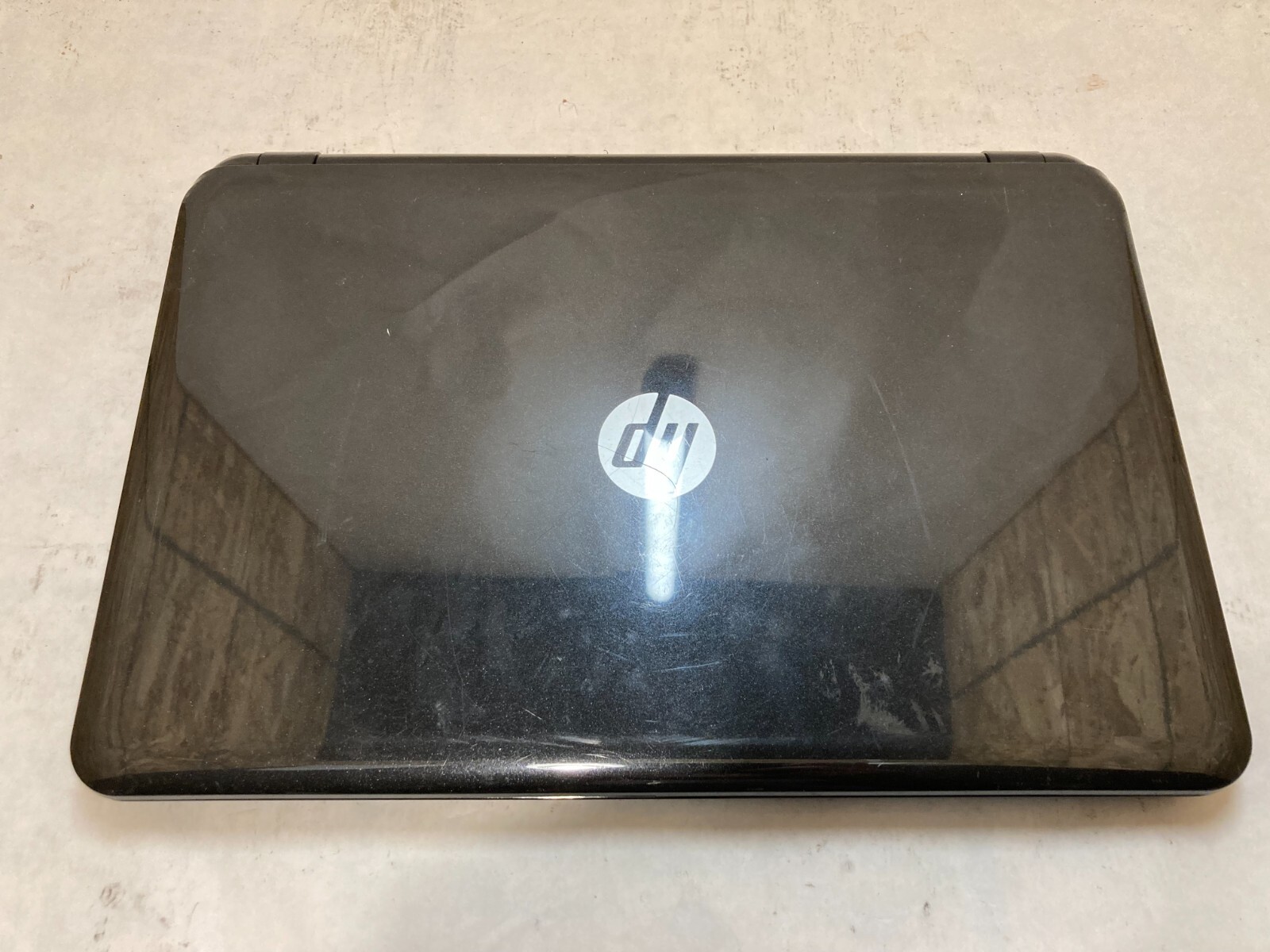 HP Notebook 15-r154nr Laptop 15″ Intel Core i3 4th Gen WON’T TURN ON -PP