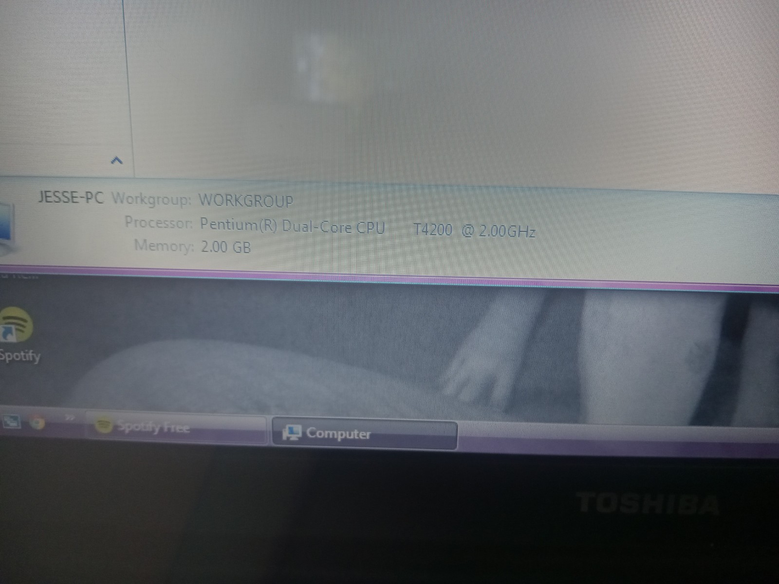 Toshiba Satellite PSLB8U-106061 Laptop Intel Pentium R Dual Core 2GB Working