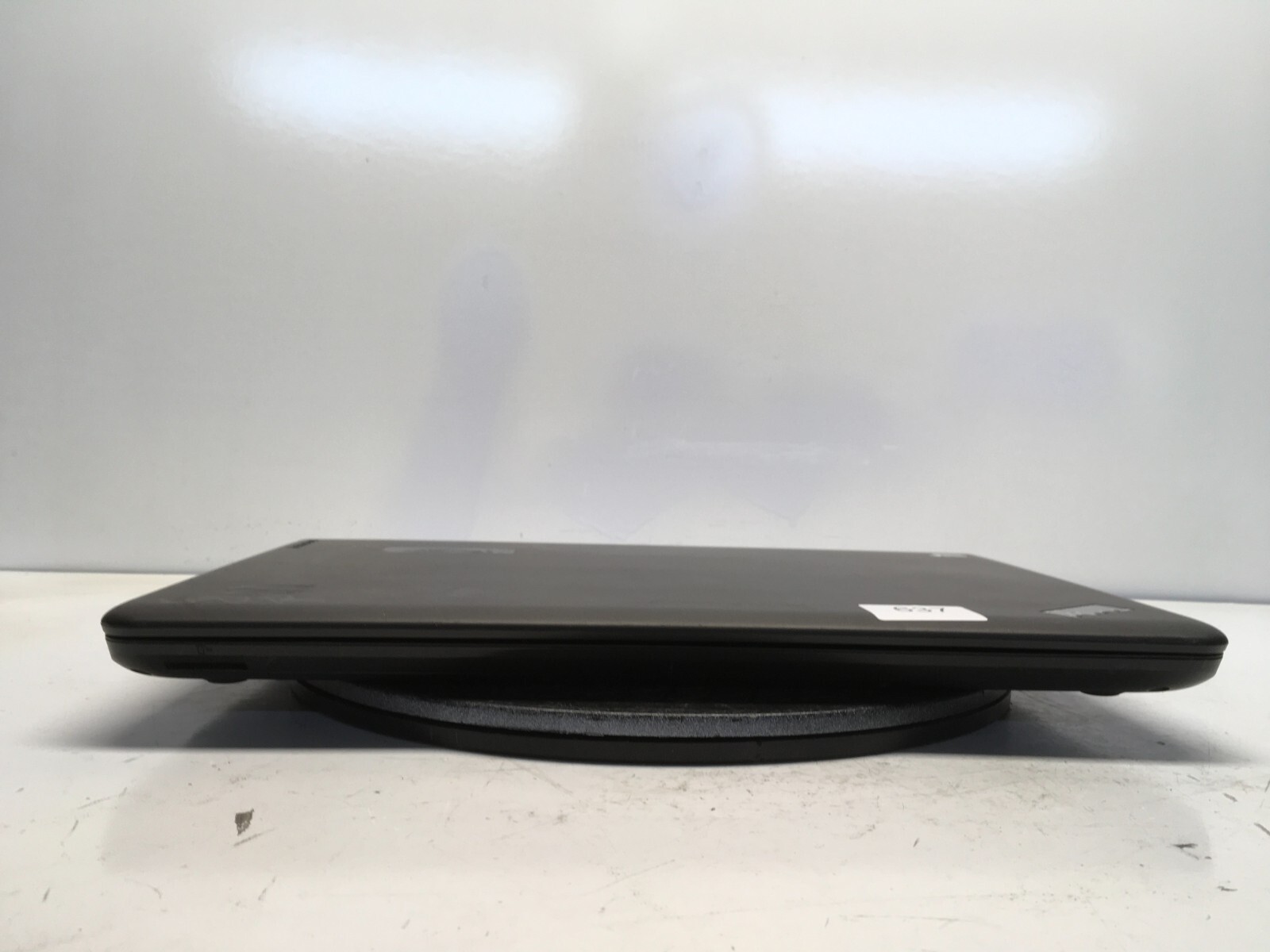 Lenovo ThinkPad E550 Intel i3-4005U 1.7GHz 4 GB NO HDD