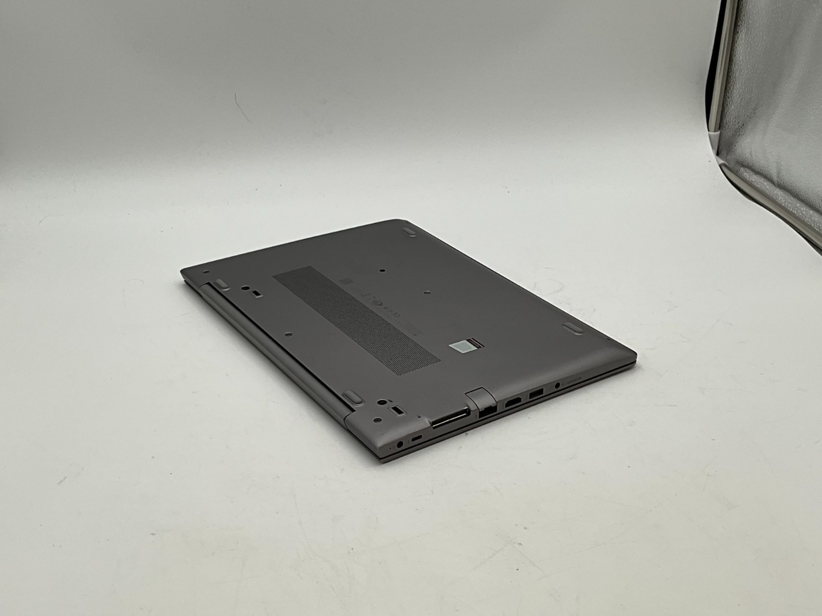 HP ZBook 14u G5 4VY18US i7-8650U 16GB 512GB NVMe LAPTOP 5CG85074RX