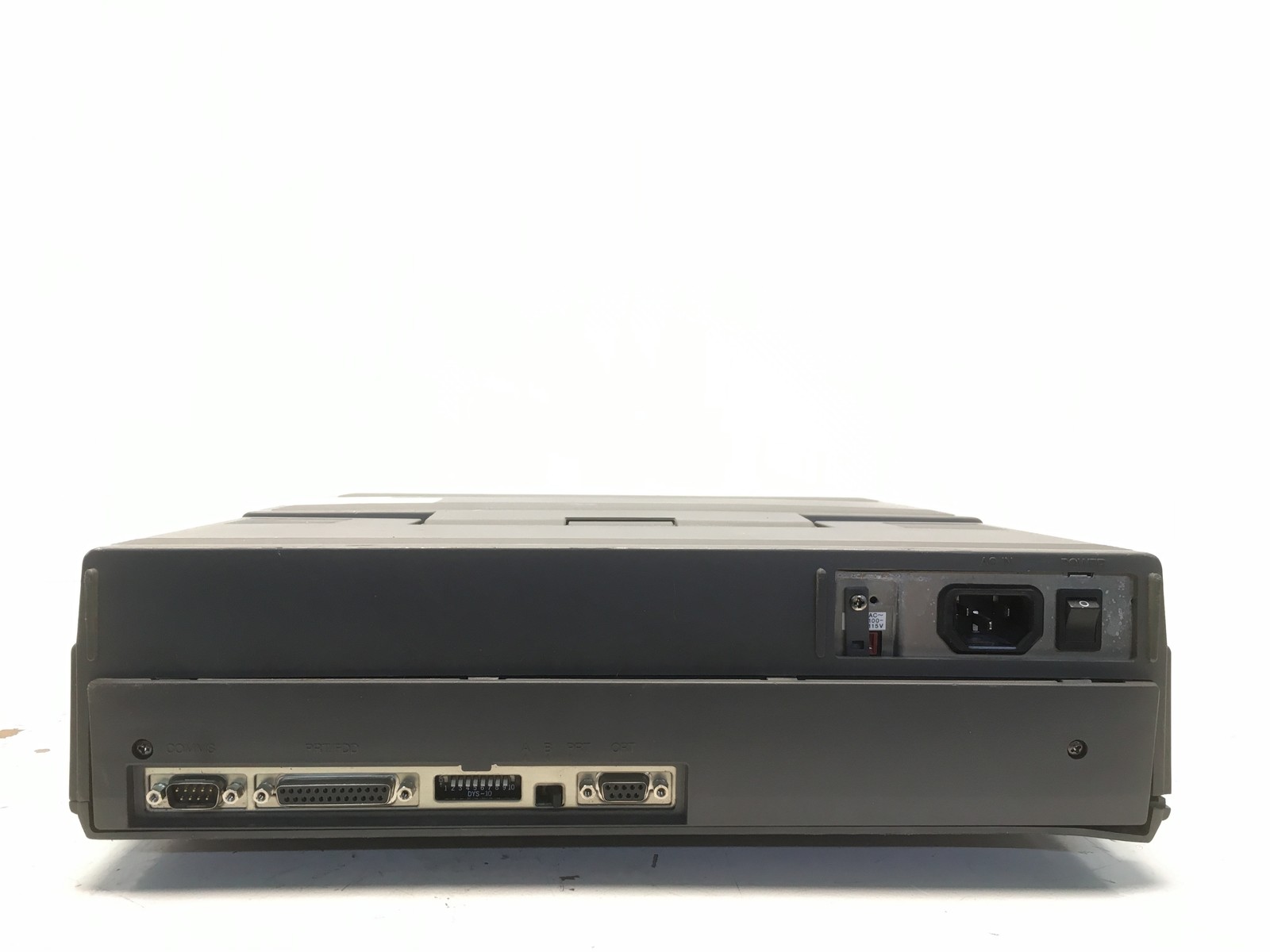 Toshiba T3200 Intel 80286 12MHz 1 MB NO HDD No Batt – SCREEN DMG – PARTS