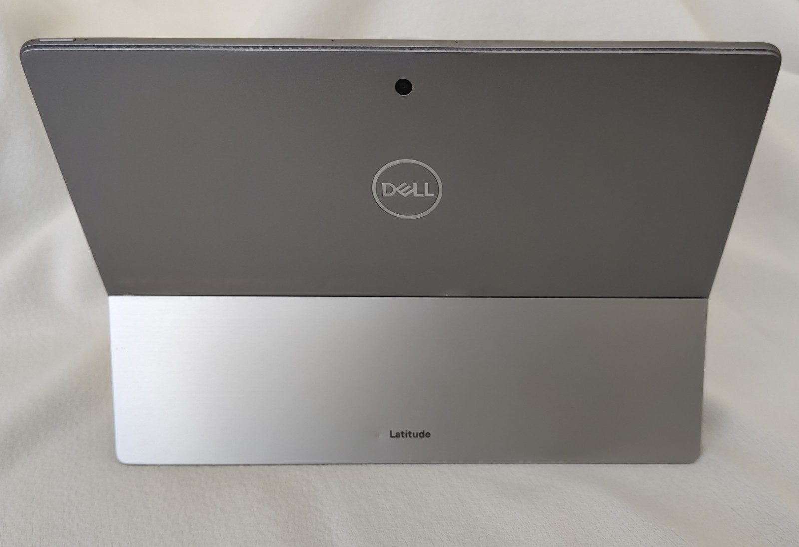 Dell Latitude 7320 detachable, i7-1180g7 4.6Ghz Max. 16gb/256gb Great Condition