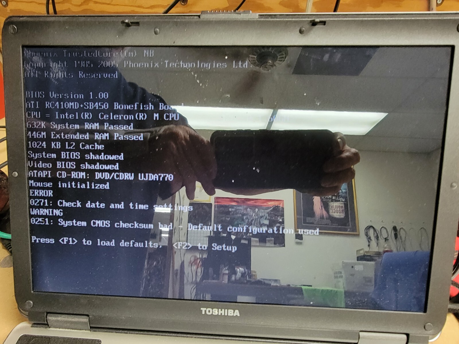 TOSHIBA SATELLITE M115-S1064 – 15.6″ Laptop – Sold for parts