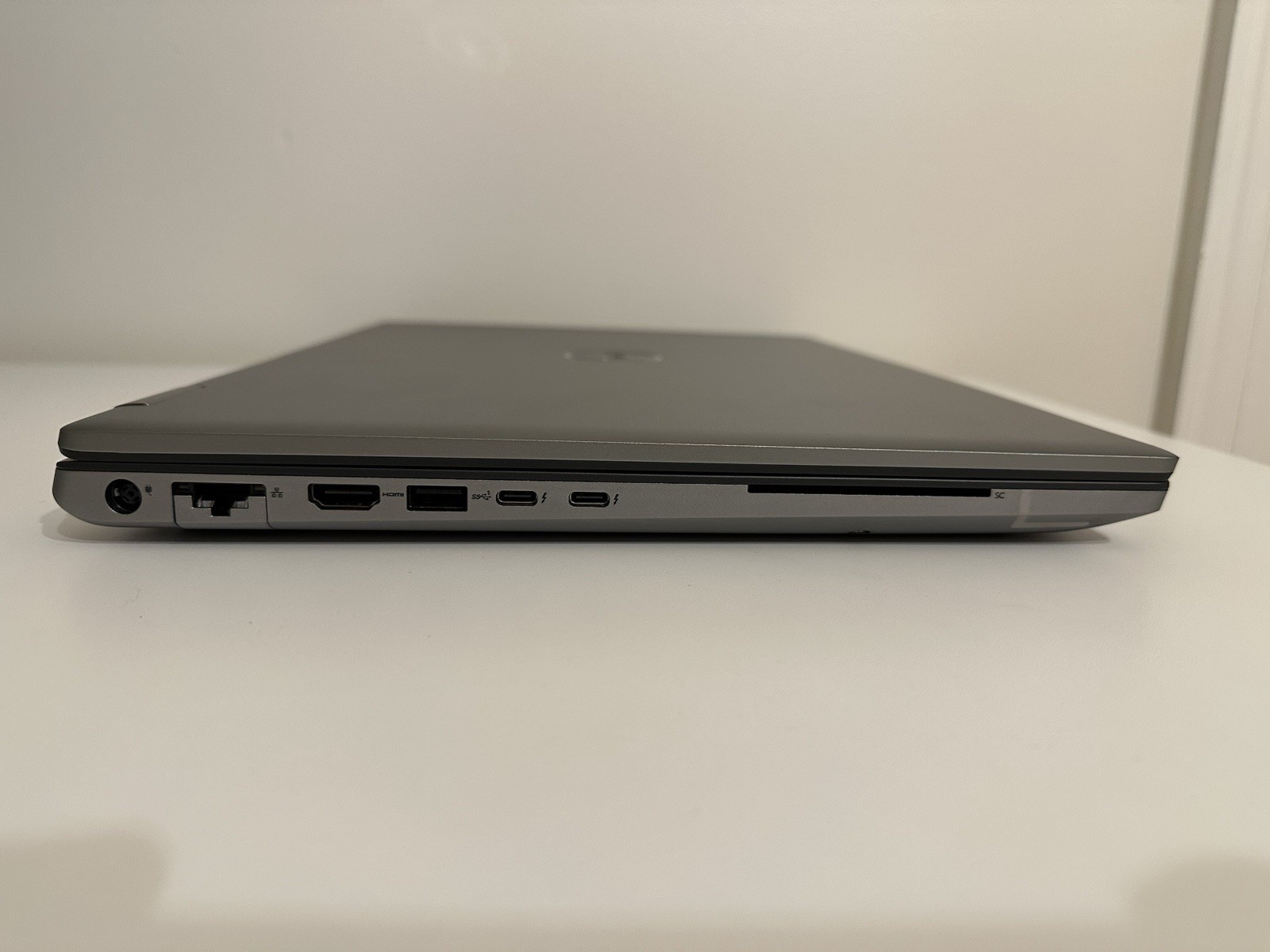 Dell Precision 7680 i7-13850HX/32GB RAM/512GB SSD RTX A1000. Excellent Condition