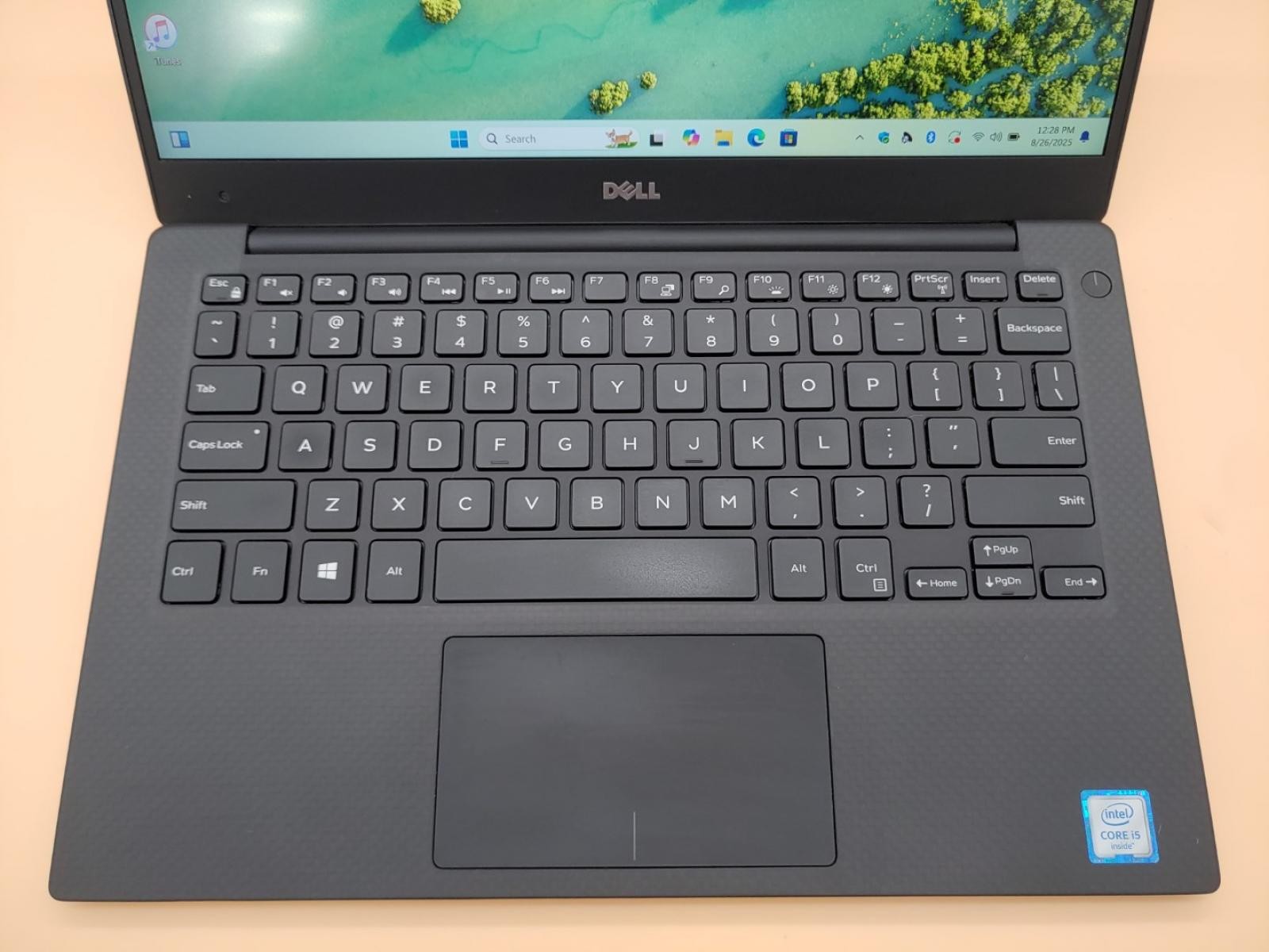 Dell XPS 13 9350 13.3″ Intel i5-6200U✔4GB✔128GB SSD✔Win11Home✔ **NO A/C**