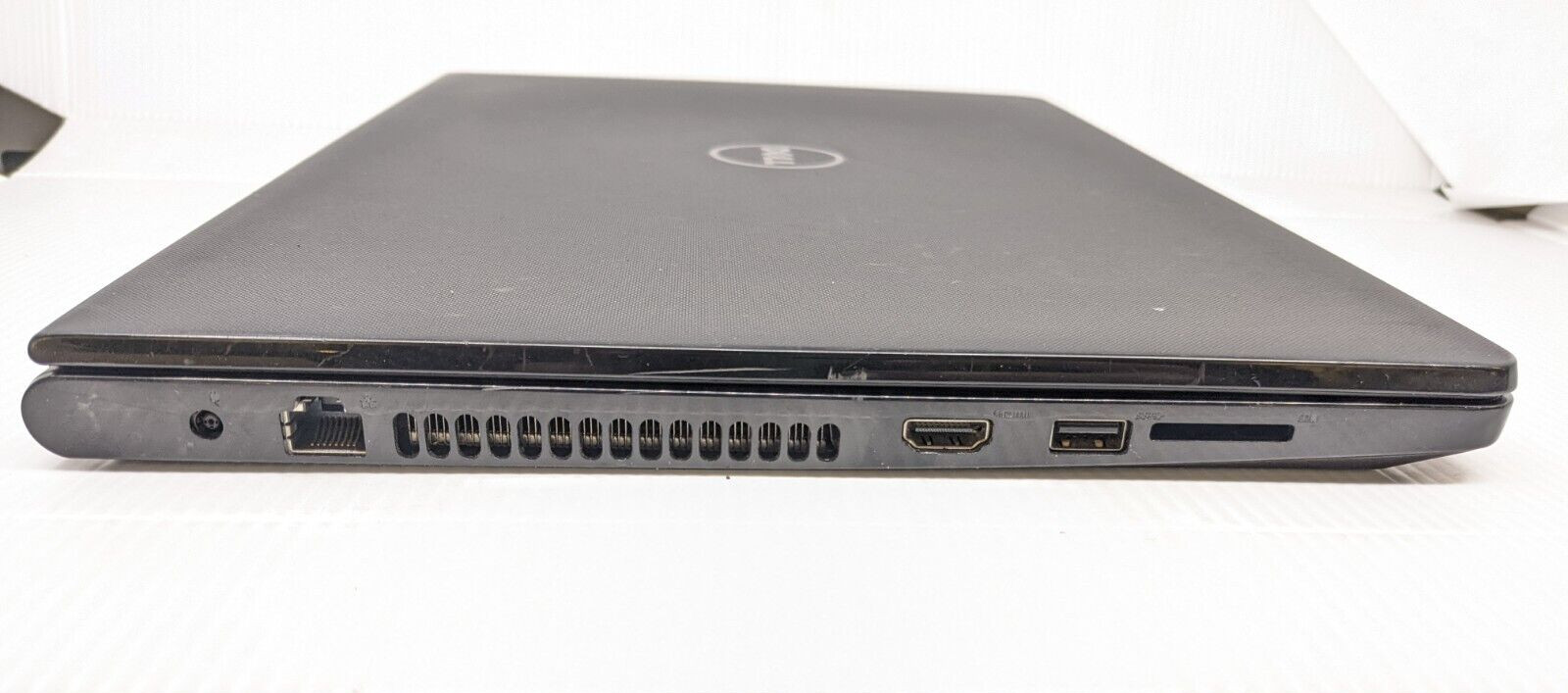 Dell Inspiron 3558 15.6″ Intel Core i3-5015u 2.10GHz 6GB 1TB HDD W10H DLMD0C2