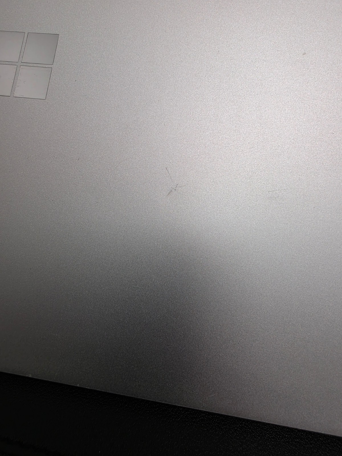 Microsoft Surface Laptop Go 2 – 12.4″ – i5-1135G7 16 GB Ram 256GB SSD Win 11