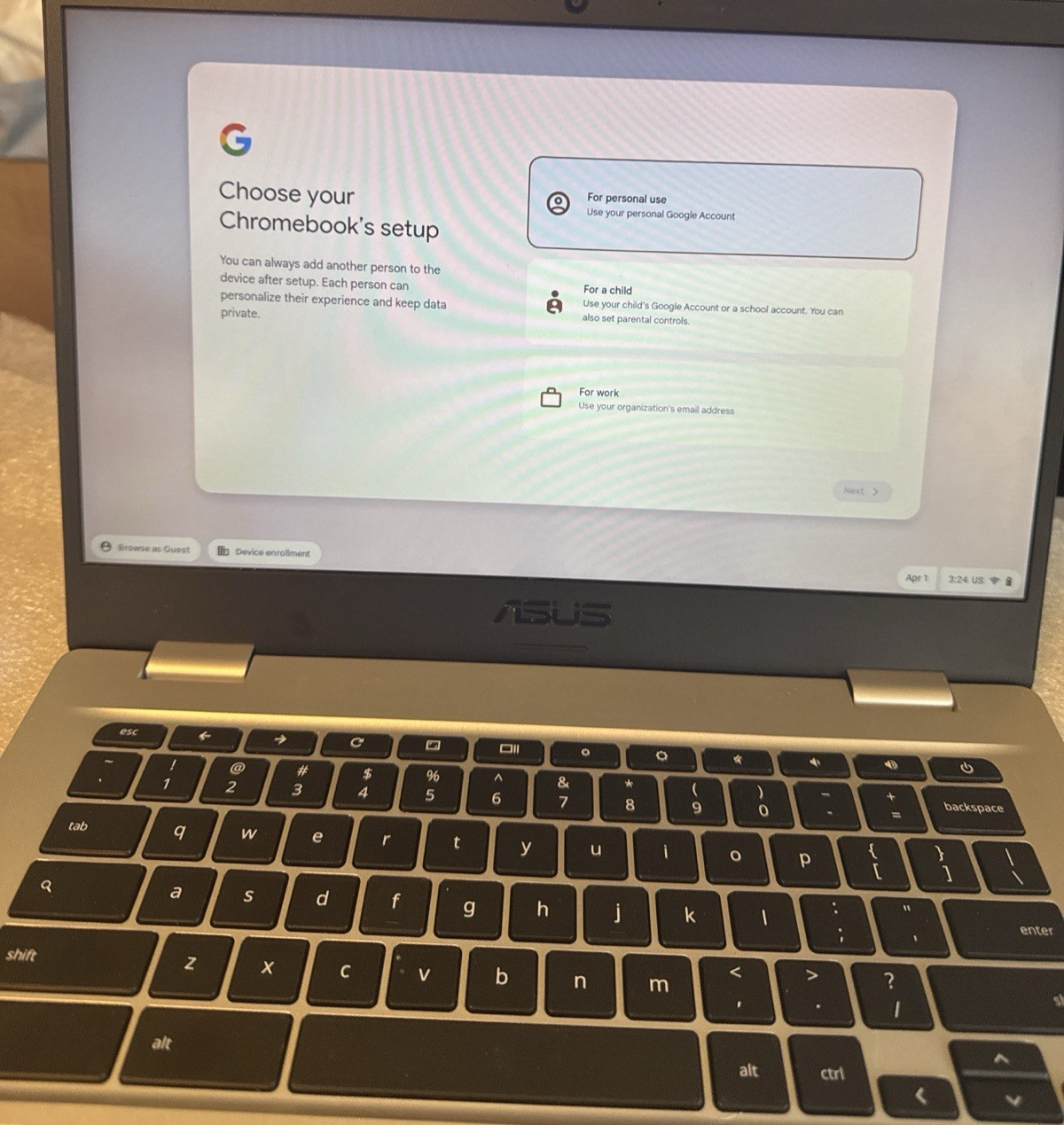 ASUS Chromebook C423NA 14 Laptop Silver 4GB RAM 32GB SSD WiFi Ready